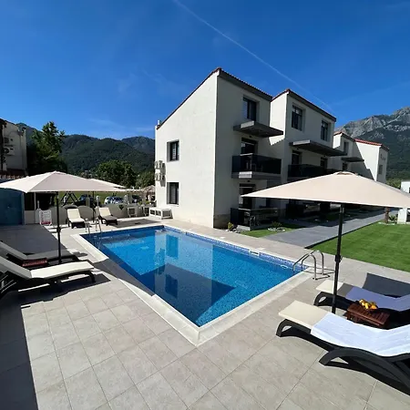 Aparthotel Kataleya Poolside