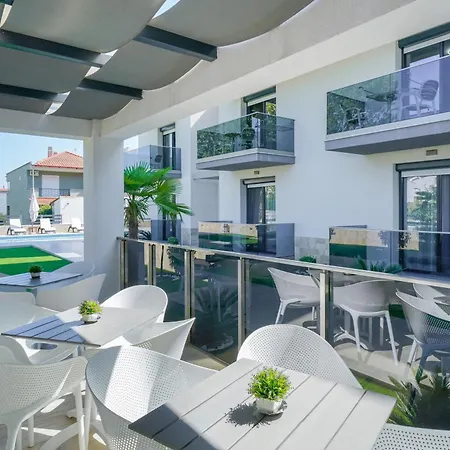 Aparthotel Kataleya Poolside 4*